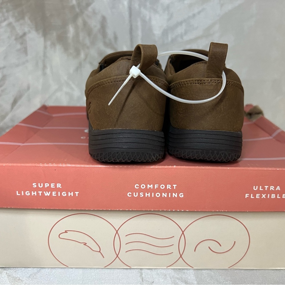 Easy Spirit Brown Comfort Slip On Loafers Women Size 7 New With Tags - Picture 9 of 11